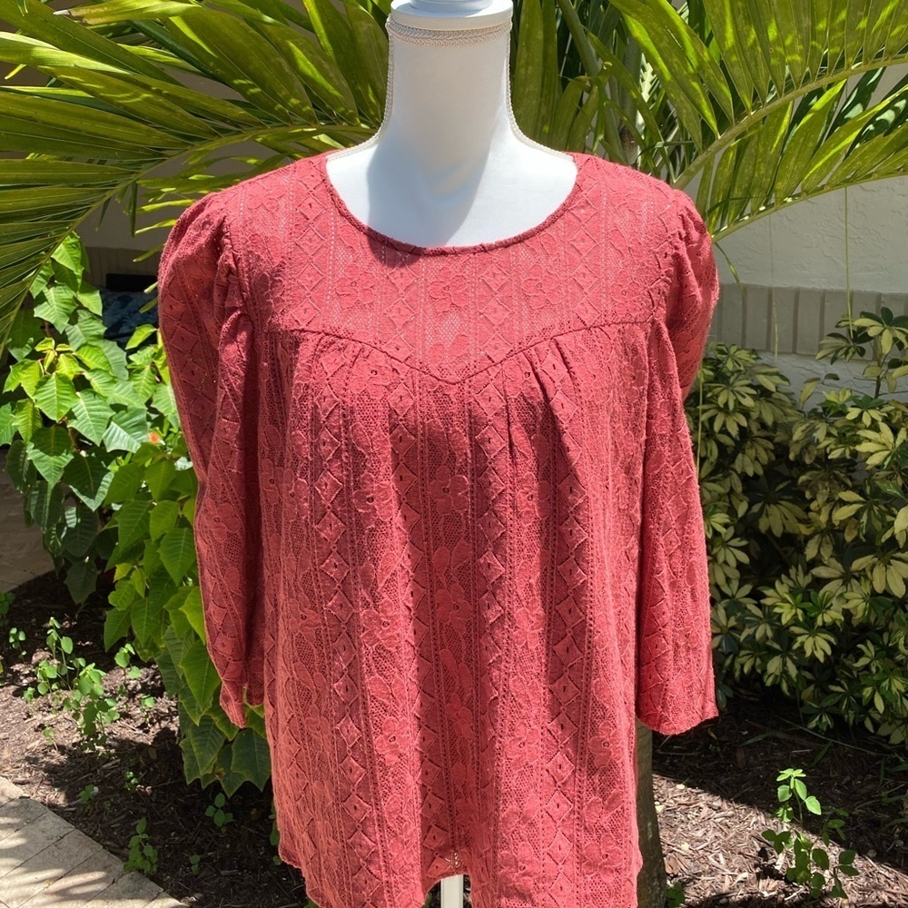 Skies Are Blue top size XL